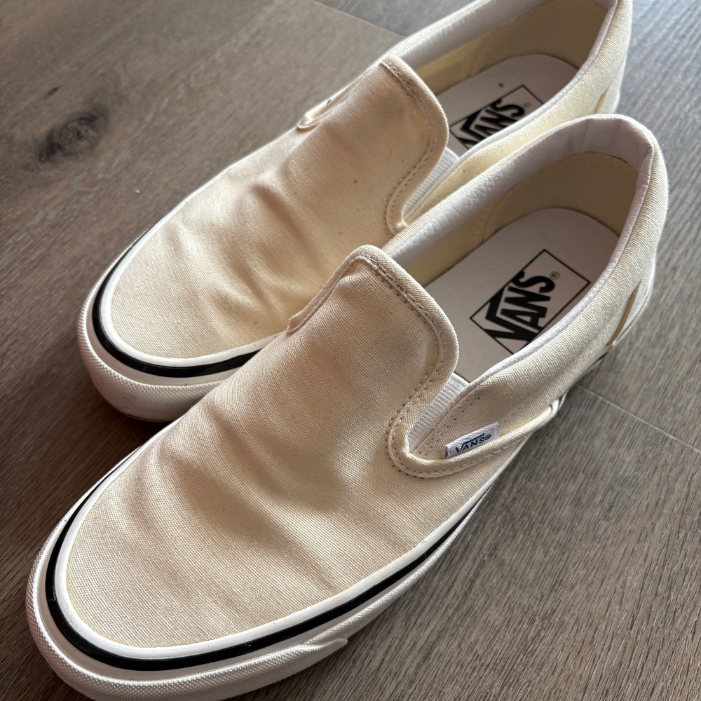 Vans Style 98 skate shoes
